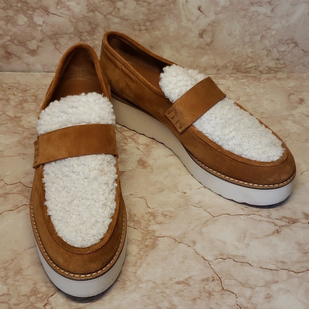 Vince tan suede and cream faux sherpa platforms women's loafers size 9